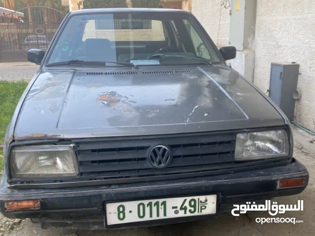 سيارة للبيع