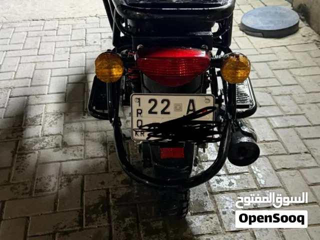 دراجة نارية نوع بجاج بوكسر