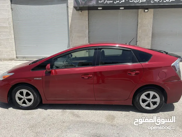 تويوتا بريوس 2015 للبيع