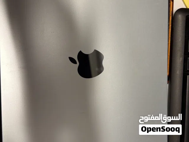 Apple MacBook Air M4 2025 للبيع