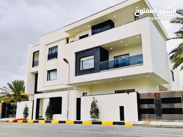 750 m2 More than 6 bedrooms Townhouse for Sale in Tripoli Al-Sabaa