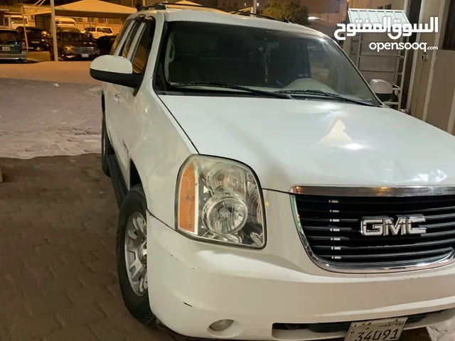 Used GMC Yukon in Farwaniya