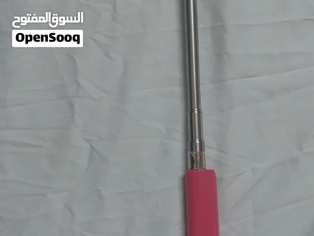 عصا  سليفي   بلوتوث  تتصل مع الموبايل  لالتقاط الصور  والفيديو