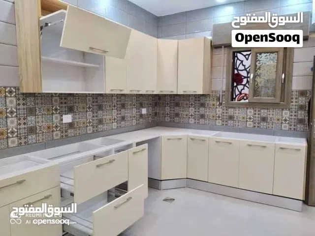 فني مختص فك وتركيب وصيانة المطابخ والديكورات المنزليه 45433