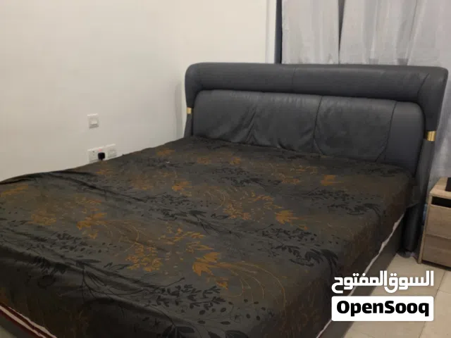 Lethar Bed frame