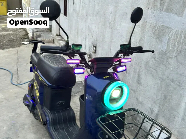 R9 للبيع دراجه شحن