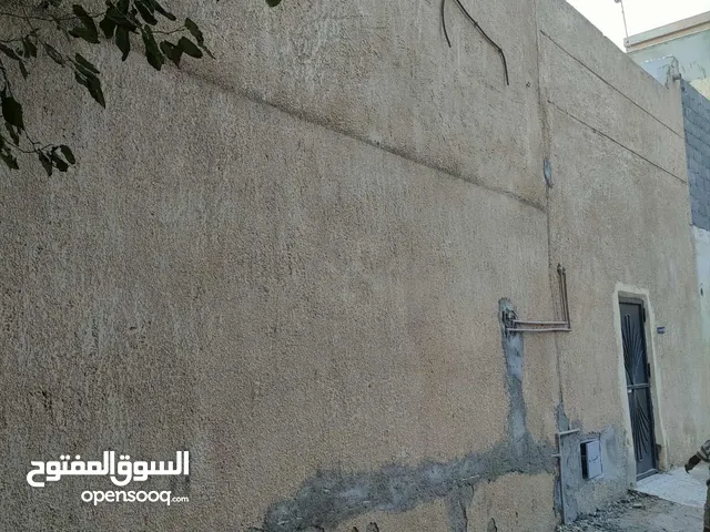 120 m2 5 Bedrooms Townhouse for Sale in Tripoli Hay Al-Islami