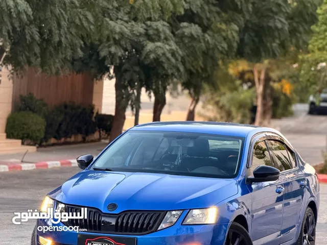 سكودا اوكتافيا للبيع اصل شركة السيارة زي ما هي بالصور البيع كاش او تقسيط
