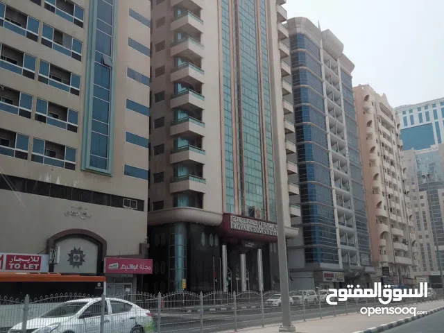 شقة مفروشة للإيجار شهري