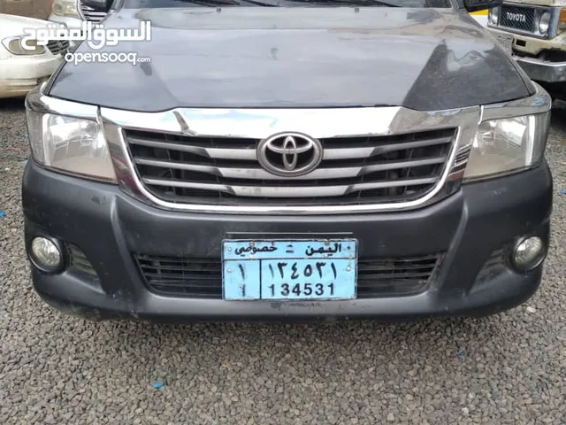 Used Toyota Hilux in Sana'a