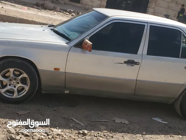 Used Mercedes Benz Other in Sana'a