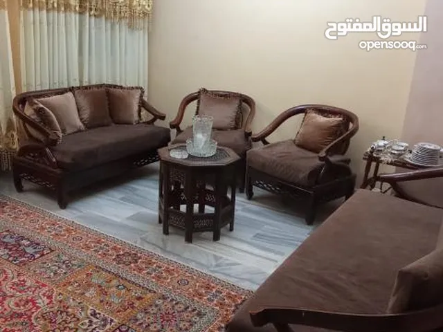 شقه كبيرة للبيع المستعجل