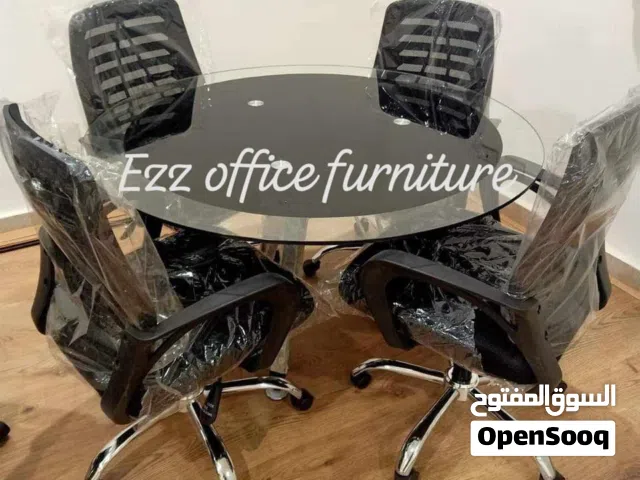 ترابيزه اجتماعات دائريه زجاج سيكوريت علي شاسيه معدن دهانات فرن الكتروست