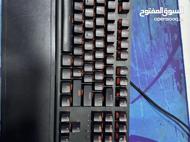 للبيع كيبورد ريزر النسخه blackwidow v3