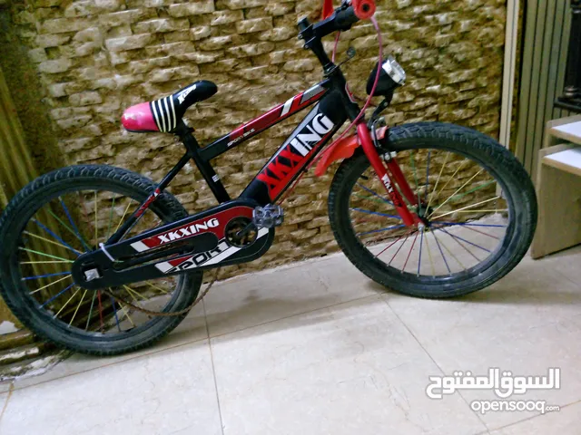 بسكليت مستعمل استعمال خفيف وشبه جديد