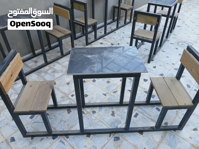 طاولات طاولة مقهى إفطار صباحي وجبات سريعه سطح رخام ومقعد لوح معالج خدمة ممتازة واضحة بالصور