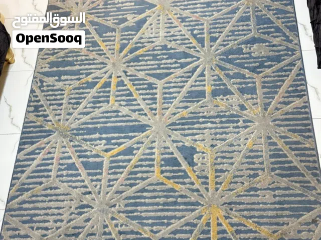 Carpet good condition