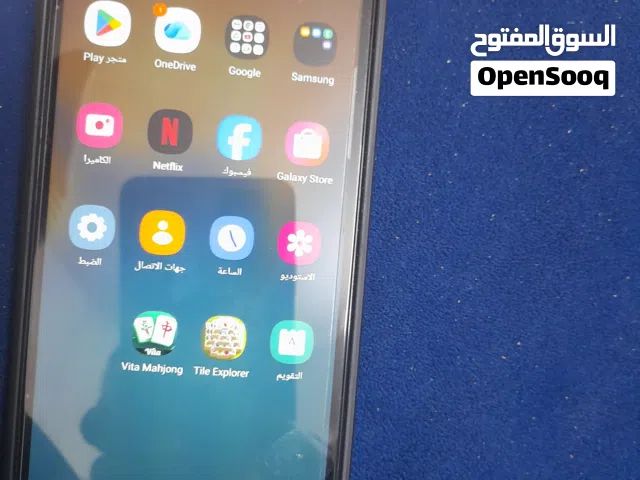 Samsung Galaxy A20 32 GB in Amman