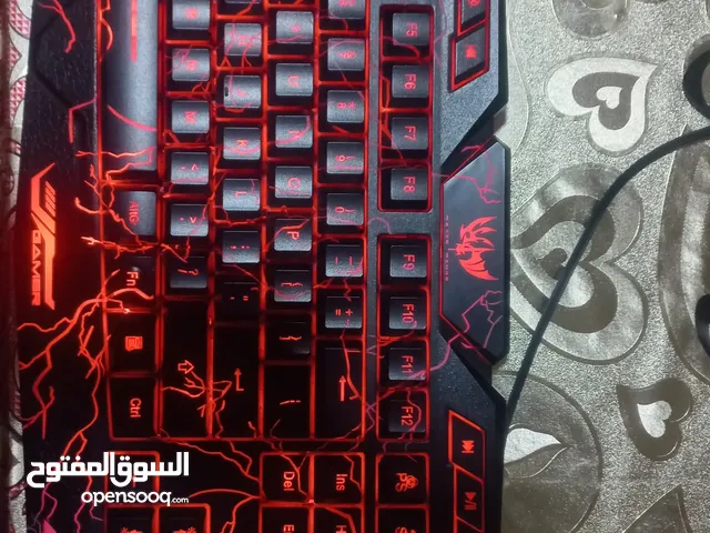 Gaming keyboard with 3 colours
