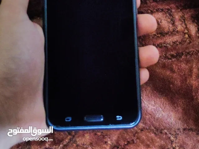 Samsung Galaxy J7 32 GB in Basra