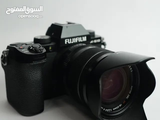 Fujifilm x-s10 camera