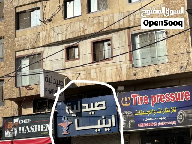 محل تجاري في (((((للبيع كاش))))) قرب المستشفى الاسلامي وكهرباء اربد  سعر طري