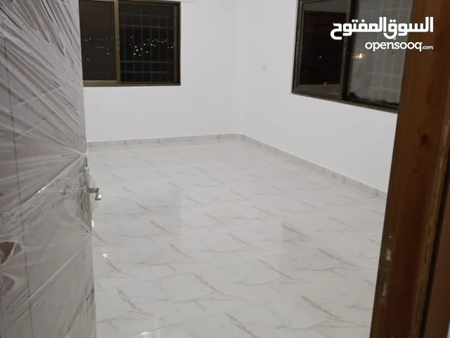 125 m2 3 Bedrooms Apartments for Rent in Zarqa Dahiet Al Madena Al Monawwara