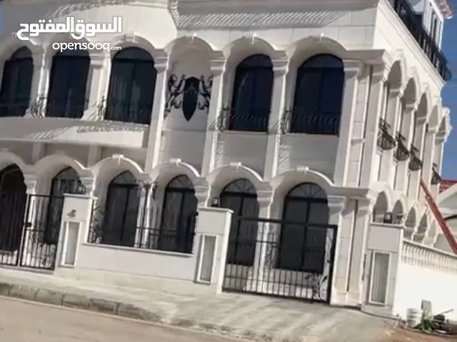 AQABA SOUTH BEACH BRAND NEW HOUSE FOR LEASE BY OWNER NEW FURNITURE COVERED POOL HEATED POOL