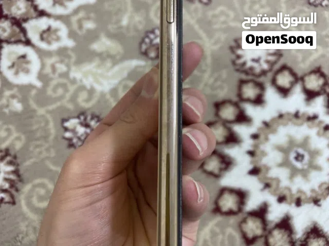 Apple iPhone SE 2 256 GB in Al Riyadh