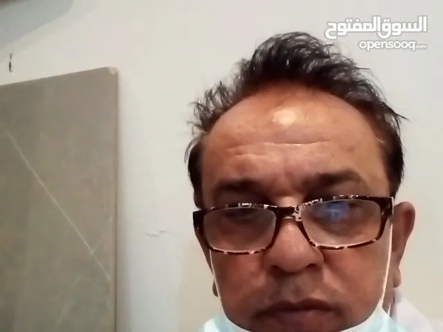 منير القيمs