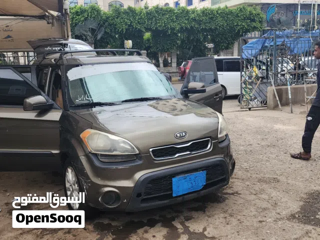 2012 كيا سول SX