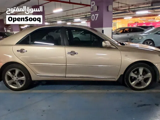2004 تويوتا كامري GL