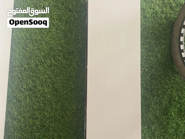 Floating stand wall-mounted) stand