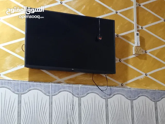 34.1" LG monitors for sale  in Basra