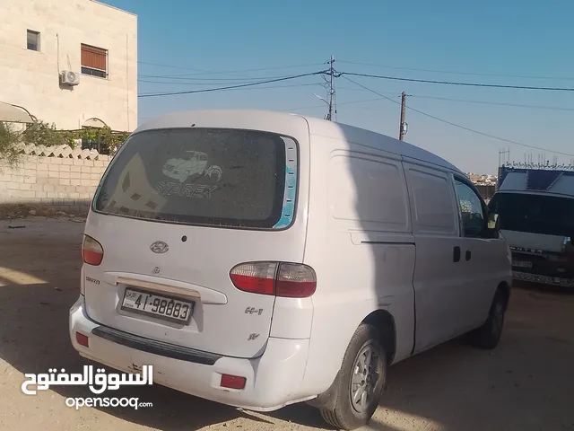 باص هونداي ستاركس موديل 2008