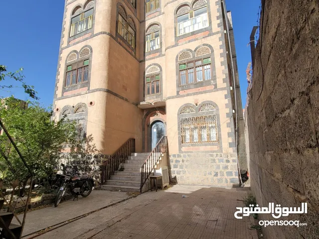  Building for Sale in Sana'a Bayt Miʽyad