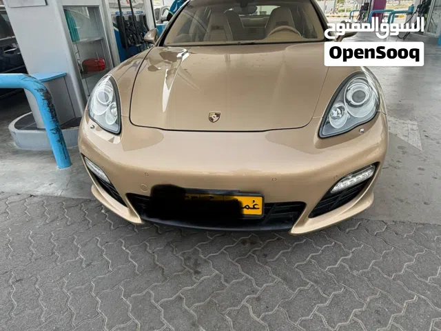 2013 بورش باناميرا Panamera