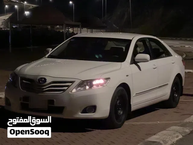 2010 تويوتا كامري GL