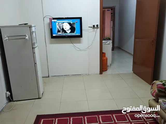 100 m2 1 Bedroom Apartments for Rent in Al Riyadh An Nahdah