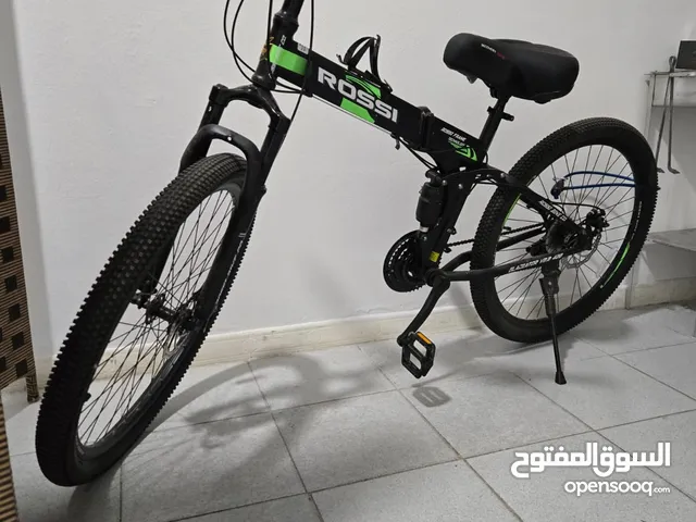 دراجه هوائية بحالة فوق ممتازة / جاري / عجلة