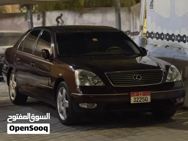 Used Lexus LS in Sharjah