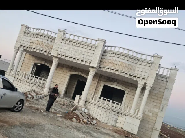 300 m2 4 Bedrooms Villa for Sale in Irbid An-Nuayyimah