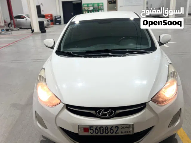 Hyundai Elantra 2016 White