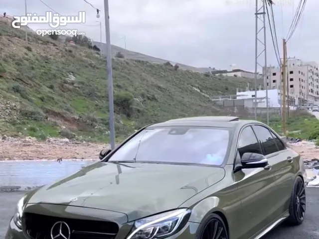 مرسيدس C180