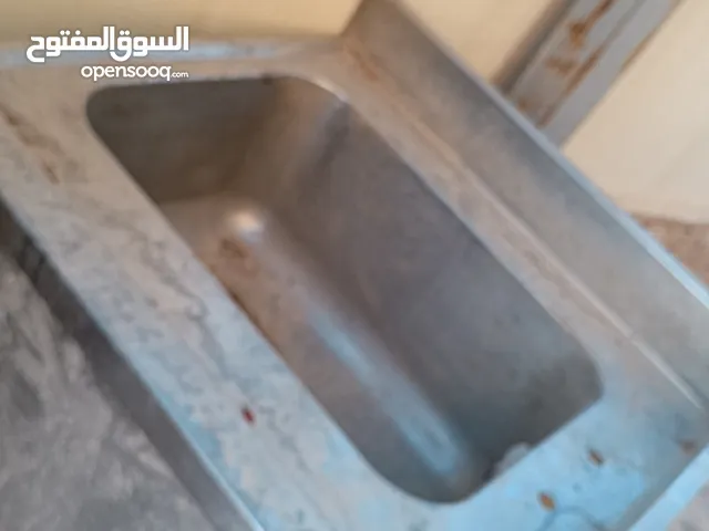 معدات مستعمله للبيع