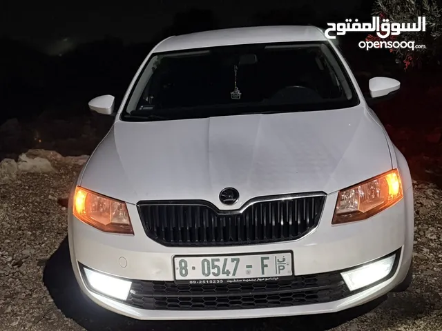 سكودا اوكتافيا 2016