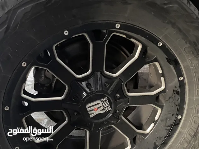 Other 20 Tyre & Rim in Al Batinah
