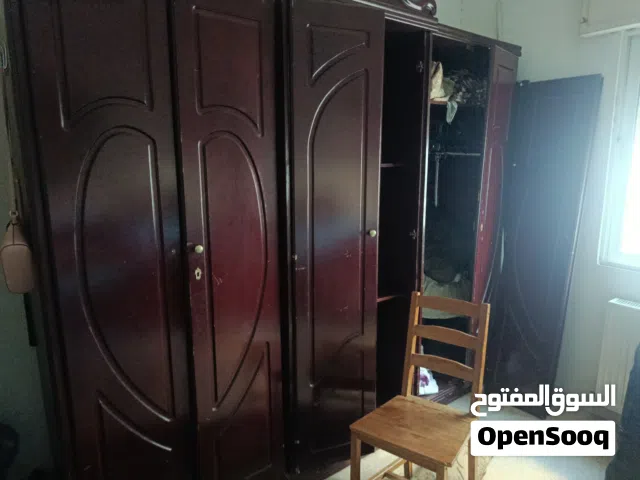 خزانة غرفة نوم وغاز للبيع .
