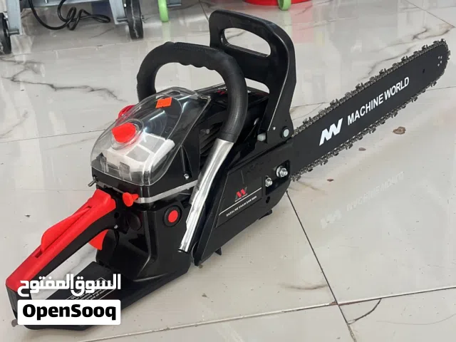 ماكينة قص أعشاب (عشب)