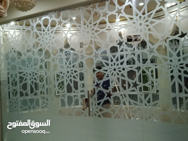 glass partitions and door islamic dezain
